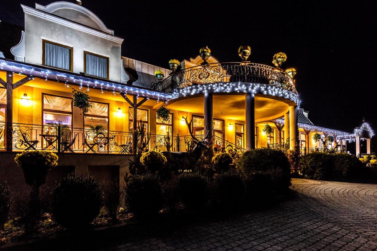 Lesna Perla - Restauracja I Pokoje Hotelowe Rudziniec Ngoại thất bức ảnh