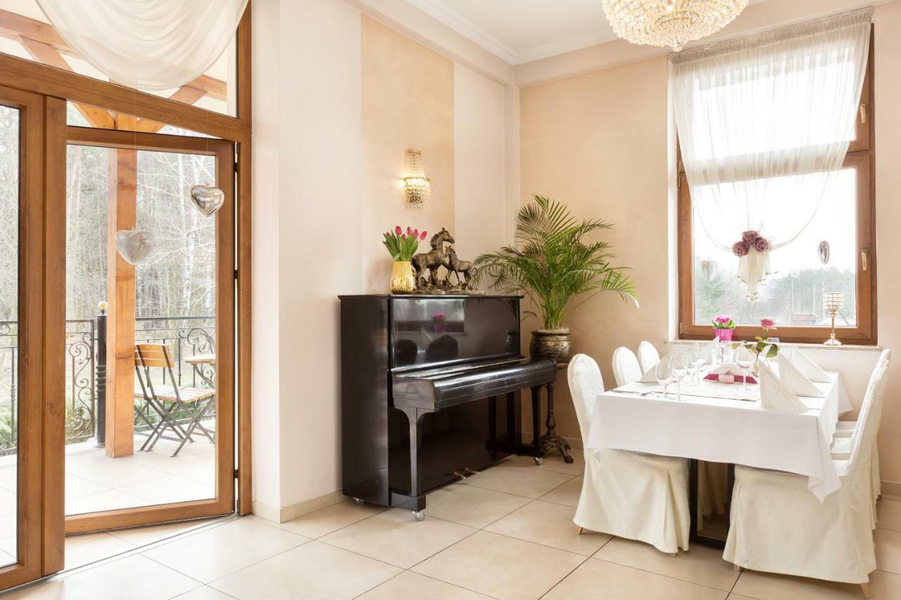 Lesna Perla - Restauracja I Pokoje Hotelowe Rudziniec Ngoại thất bức ảnh